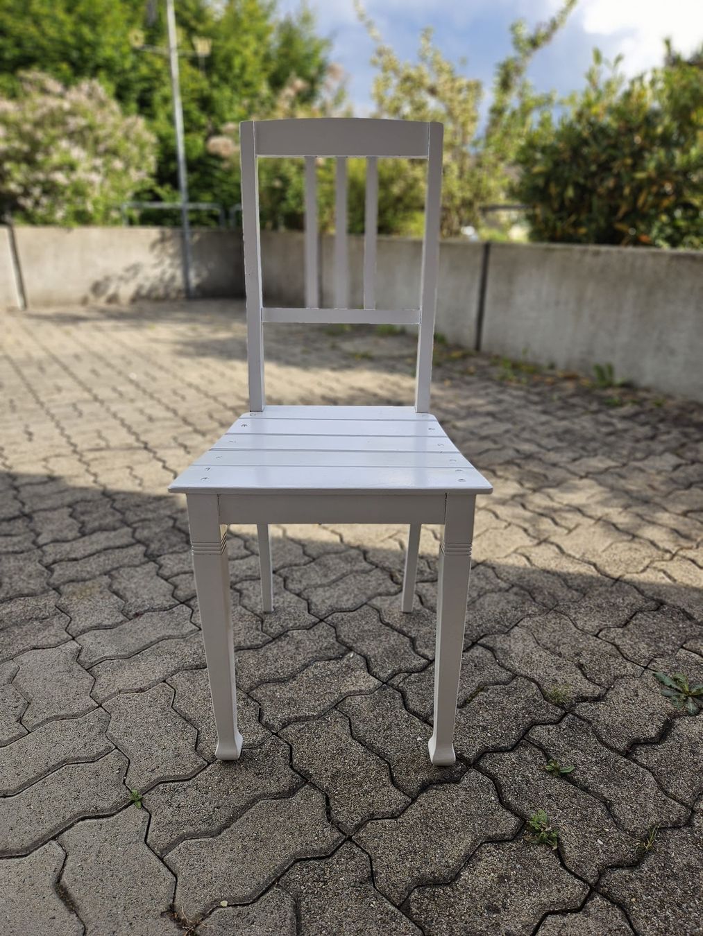 Sedie: 2 Holzstühle weiss  – Usato da Schaffhausen venduto da Dodaz 2