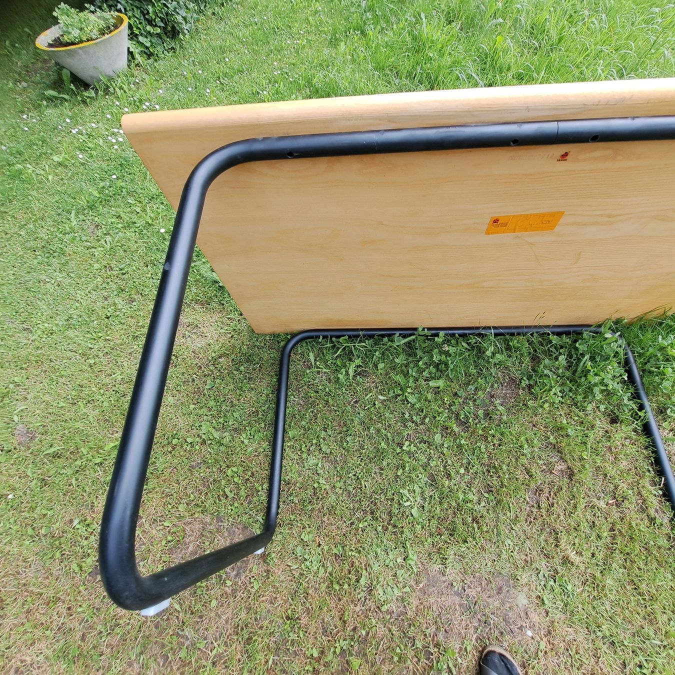 Schreibtische: Tisch, Bürotisch Viktoriamöbel Baar, Design, mid century – Gebraucht aus Rosshäusern von objekte-24 6