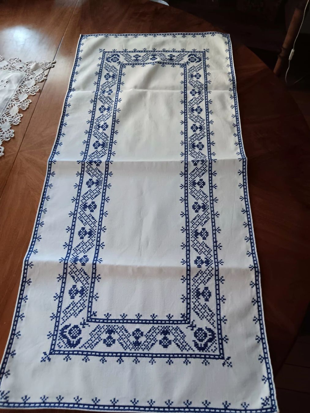 Altra biancheria da tavola: tischdeckchen  – Usato da Ambrì venduto da Maerz87