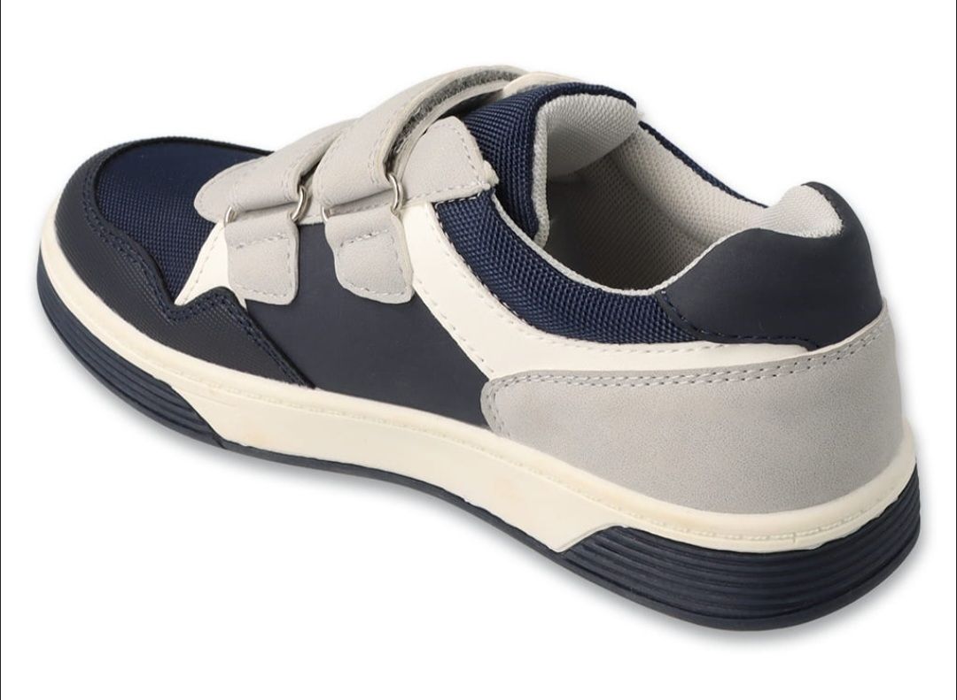 Scarpe per ragazzi: Kinder Sneakers Gr. 31 - NEU – Nuovo e nell'imballaggio originale da Flumenthal venduto da KET25_ch 2