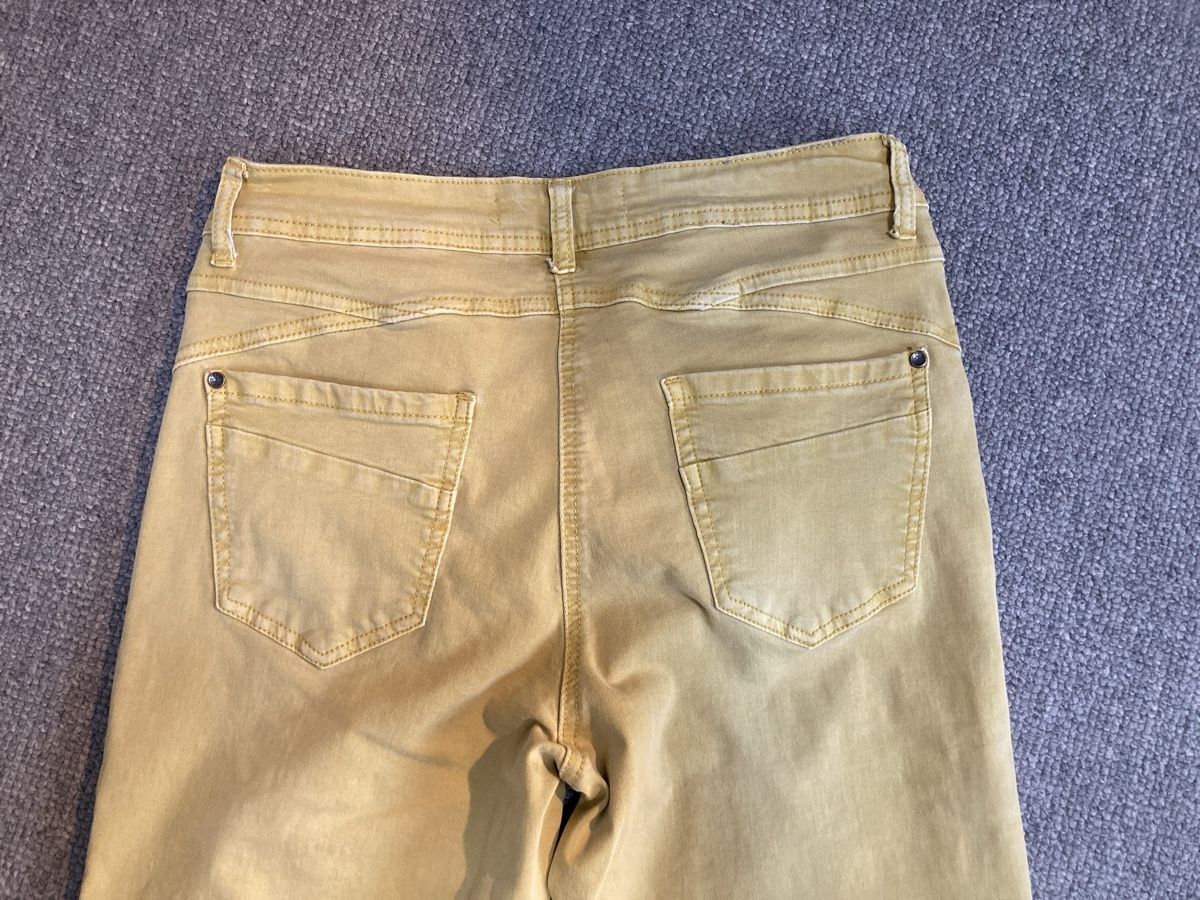 Cecil Jeans: Jeans gelb, Cecil – Usato da Matzingen venduto da carola71 6