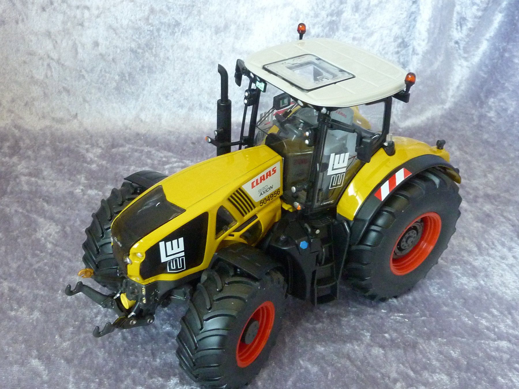 Wiking Voitures modèles: Traktor Claas Axion 930 1:32 – Neuf (Voir description) à Dürrenäsch par modellautos4you 3