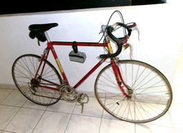 Altes Rennvelo zum restaurieren