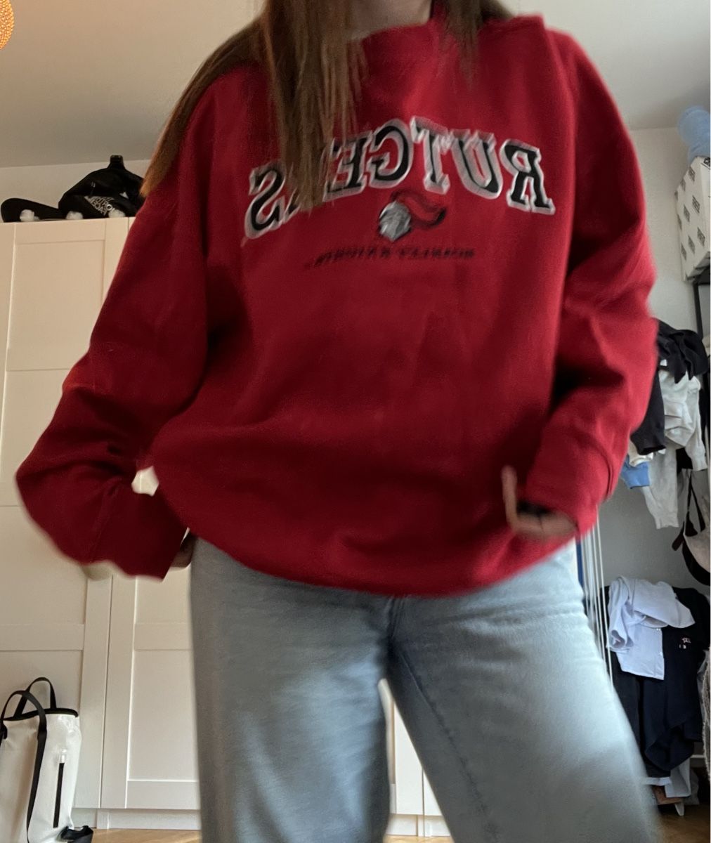 Maglioni & Felpe: vintage sweater – Usato da Bern venduto da lea_wf9x 3