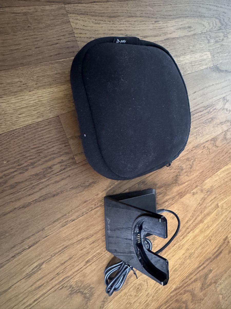Kopfhörer: Poly Headset – Gebraucht aus Langnau i. E. von julia1608 2