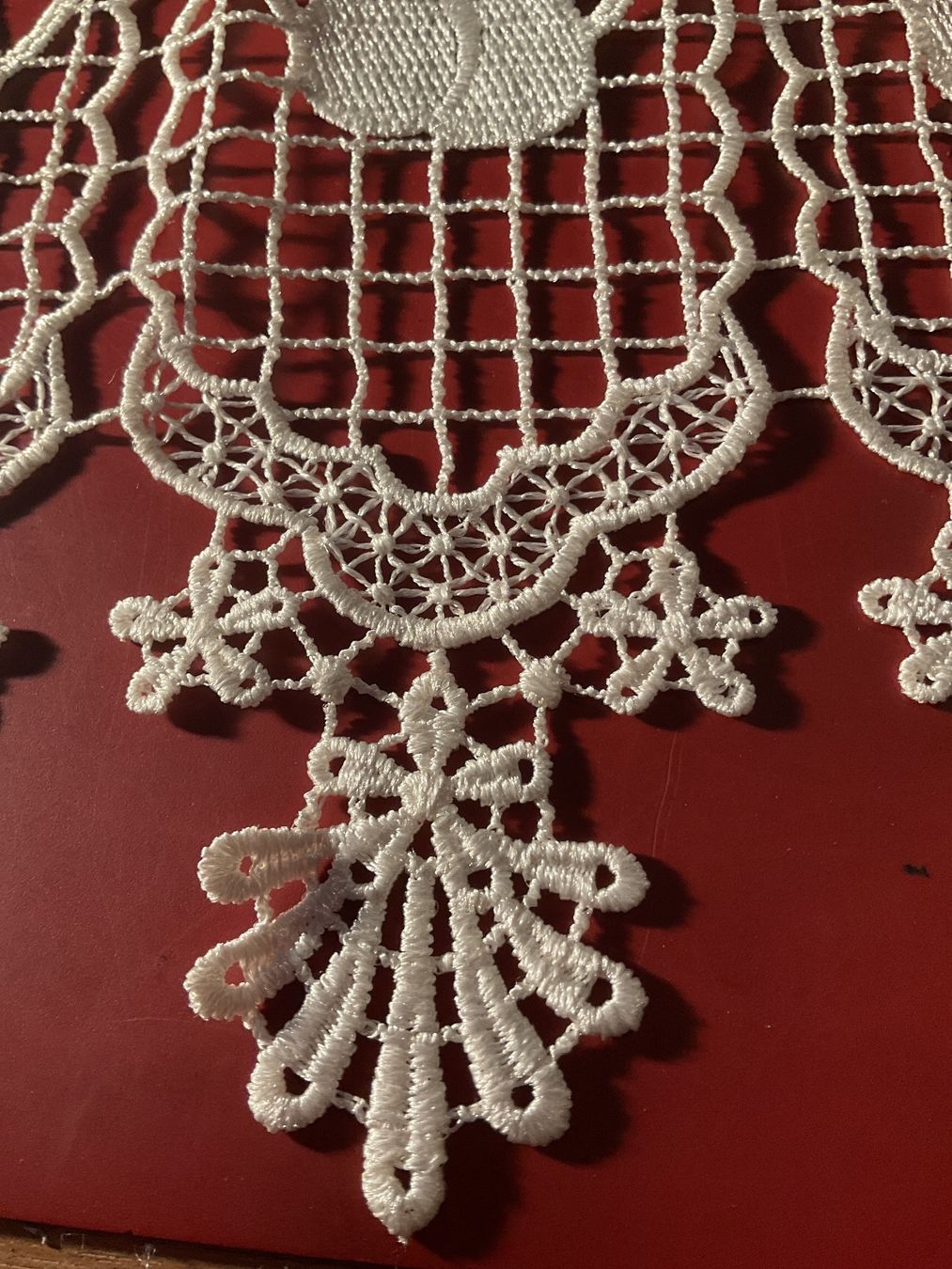 Tende: 4 Scheibengardinen/Vorhängli, Birnenmotiv – Usato da Tecknau venduto da Gluschtikum 2