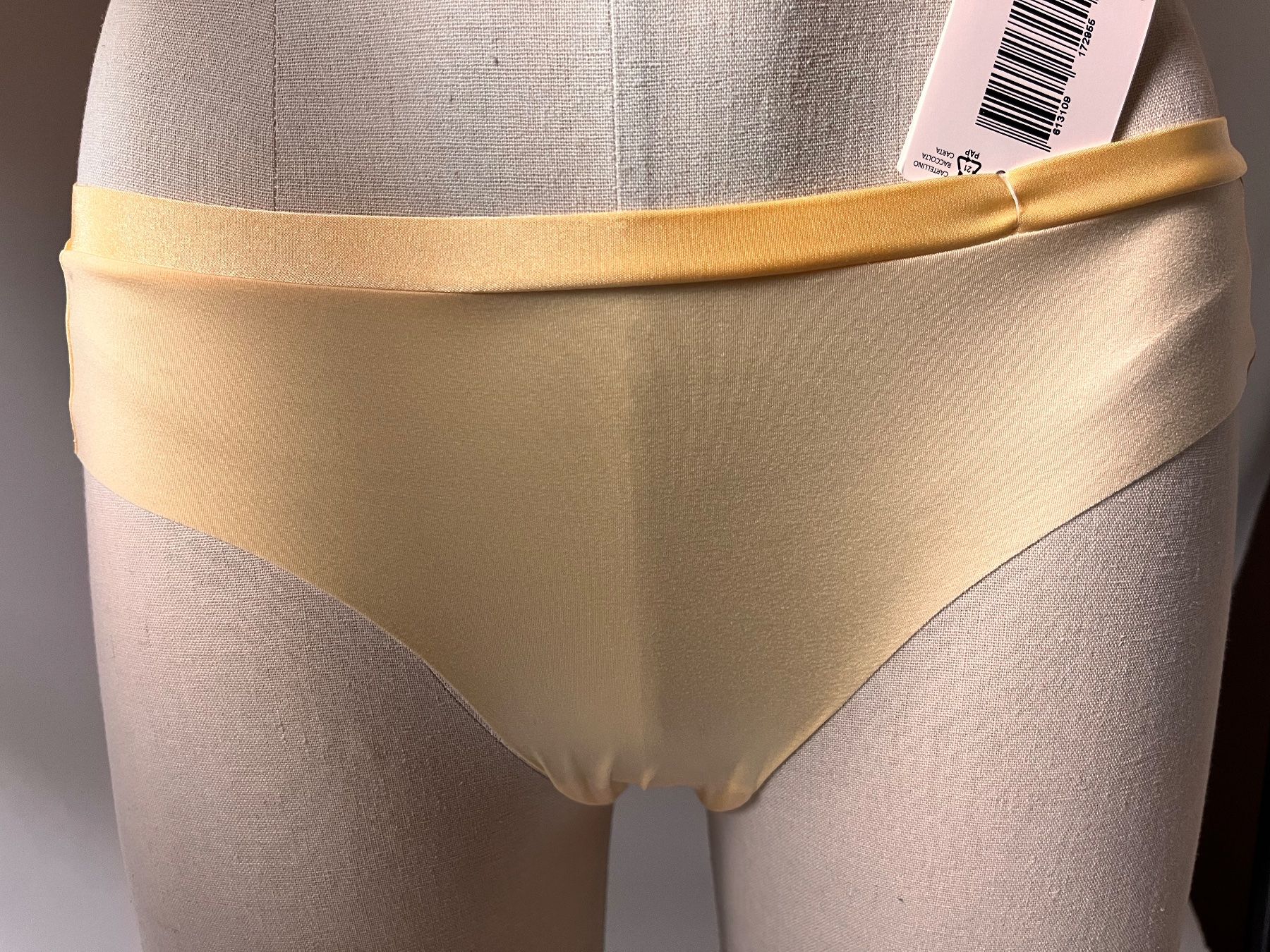 Triumph Altra biancheria intima: Hipster, Body Make-up Soft Touch, Triumph, Gr. 40, hellgelb – Nuovo e nell'imballaggio originale da Rudolfstetten venduto da gst_g7xl 4