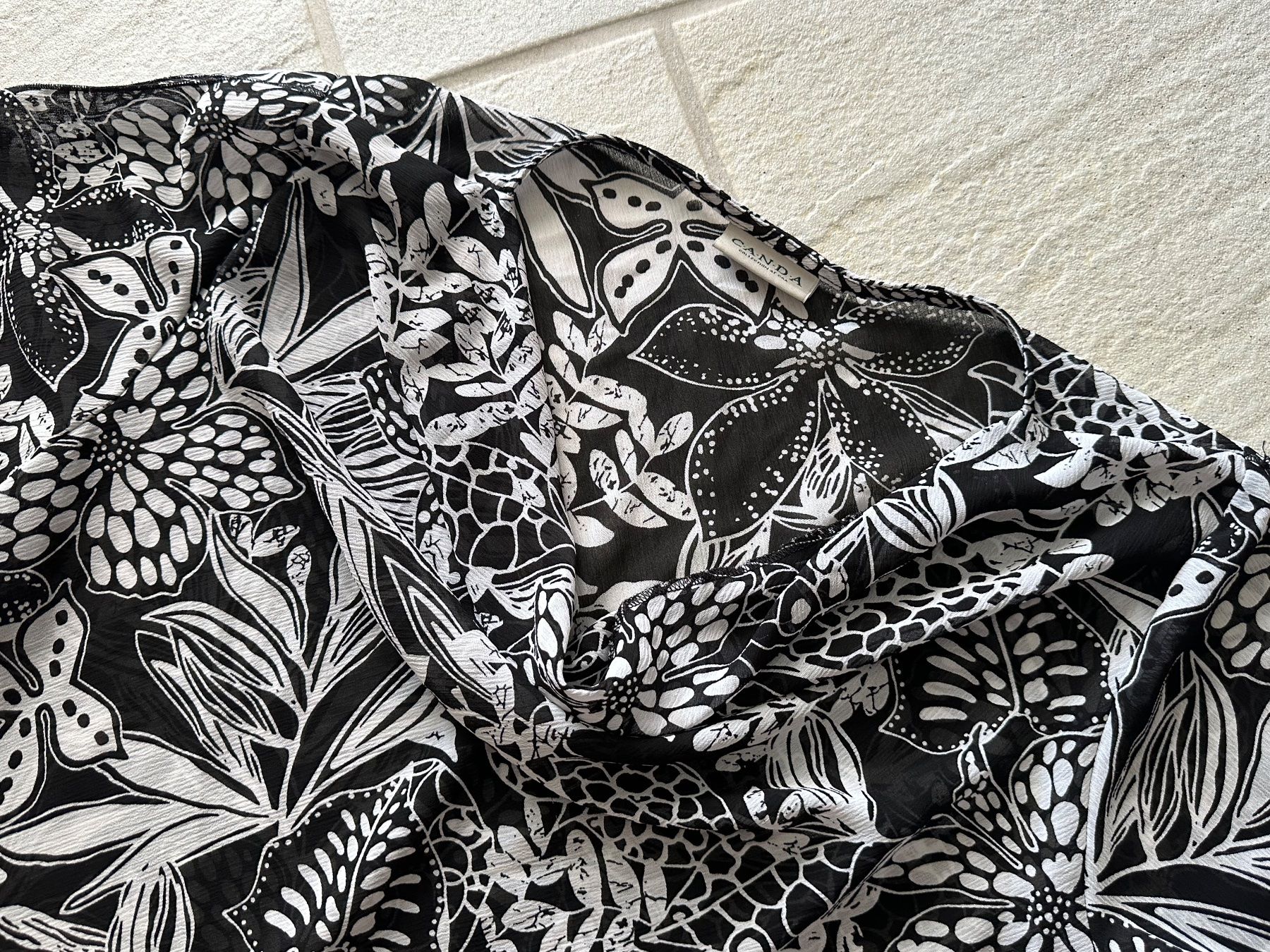 C&A Blusen: Leichte Sommerbluse mit Blumenmuster – Gebraucht aus Pfäffikon ZH von bingo74 1