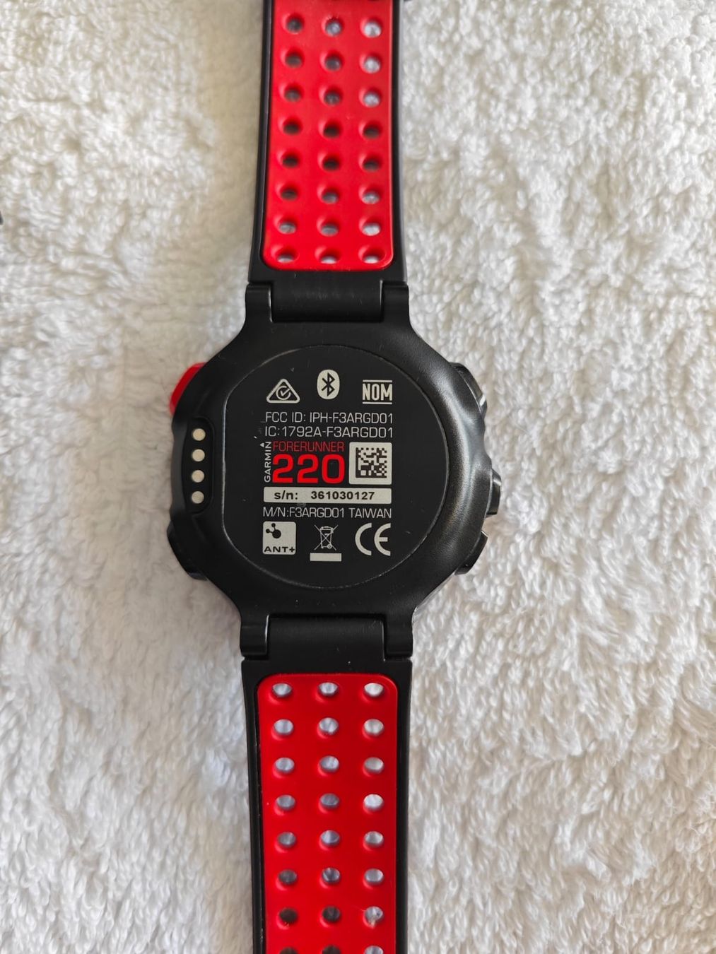 Garmin Smartwatch: Garmin Forerunner 220 GPS-Laufuhr  – Usato da Zollikofen venduto da zar_j67f 6