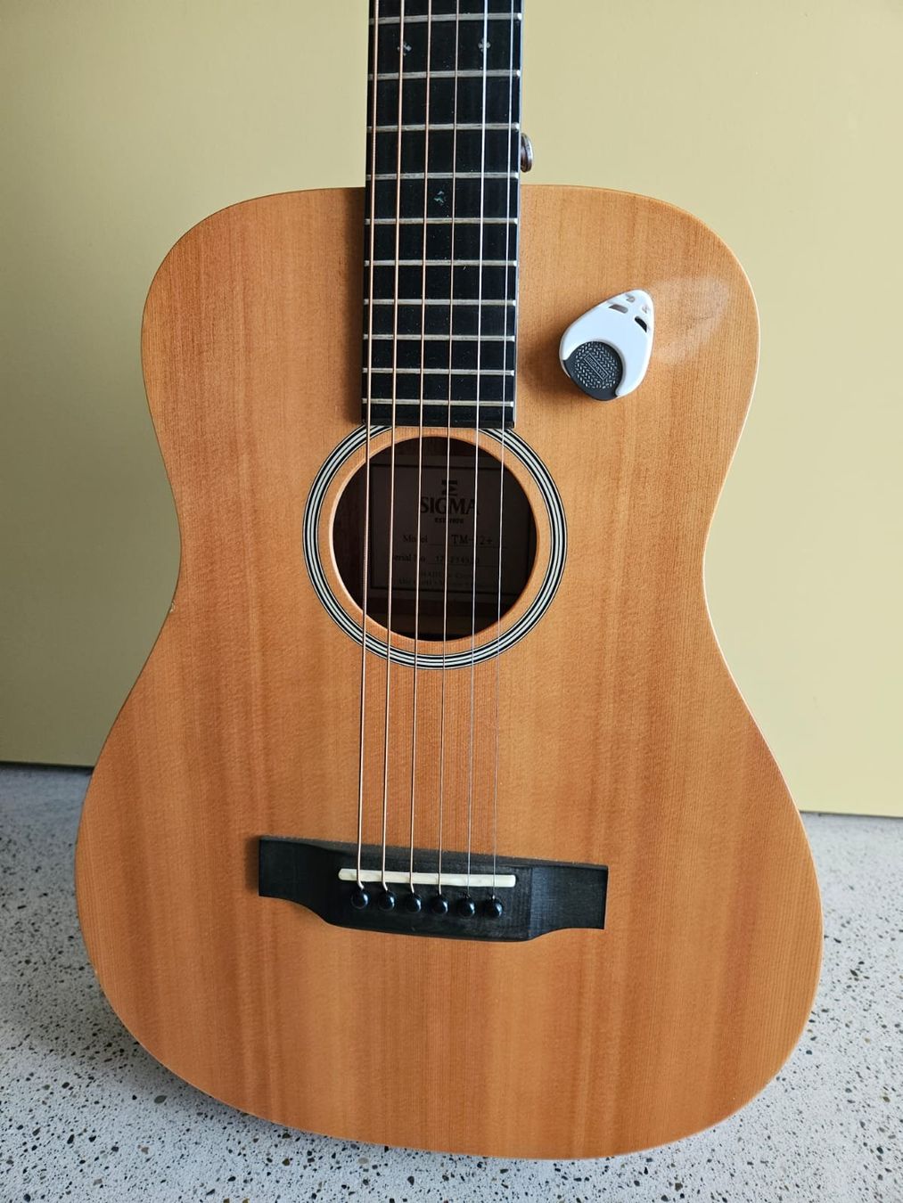 Sigma Strumenti musicali: Gitarre Akustisch – Usato da Winkel venduto da Kasimir010
