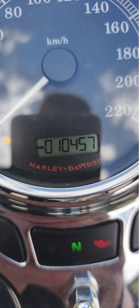 Harley-Davidson Chopper: Harley-Davidson Heritage Softail Classic, FLSTC, 2016 – Usato da Künten venduto da Schnaepplihuus 6