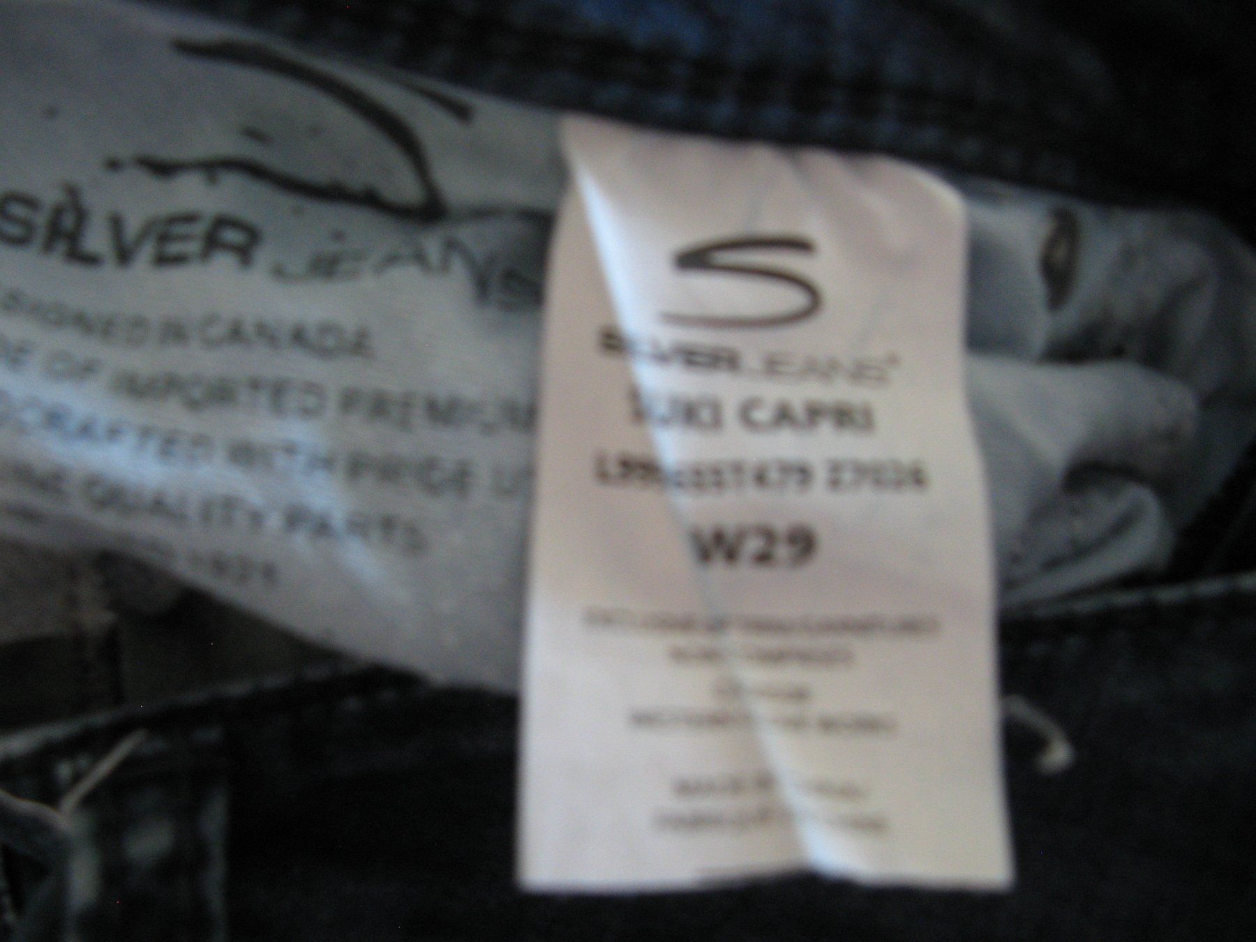 Jeans: Silver Jeans Suki Capri Gr. W29 – Usato da Zürich venduto da apil 8