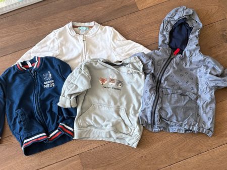 Kleiderpaket Grösse 80