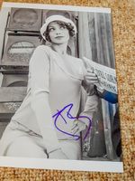 Berenice Bejo - Autogramm auf Foto