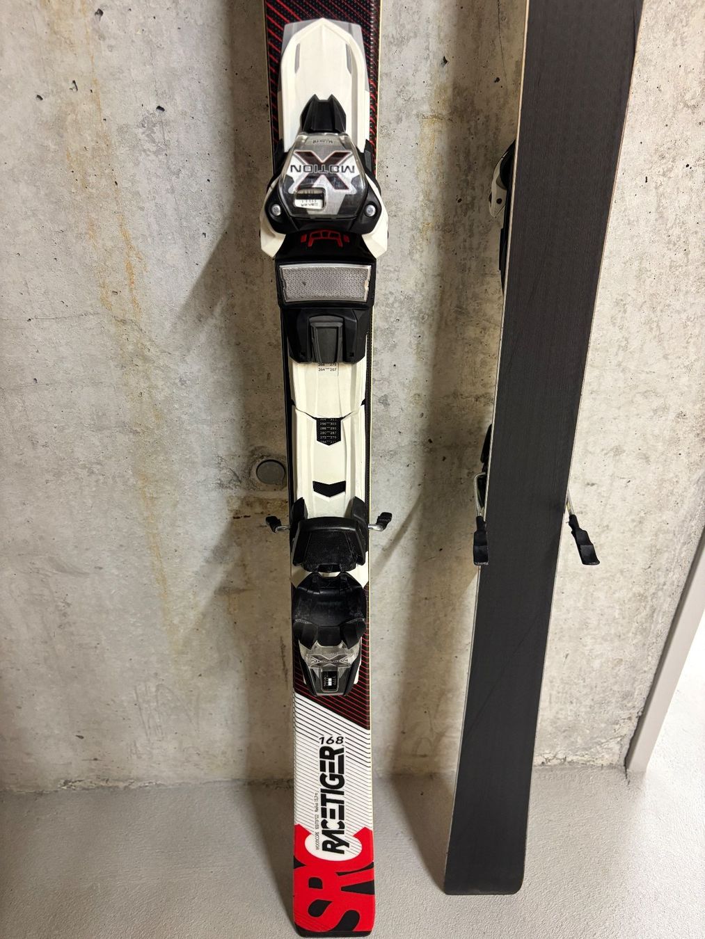 Völkl Skis: Völkl RaceTiger Ski – Gebraucht aus Jona von Laaxi 2
