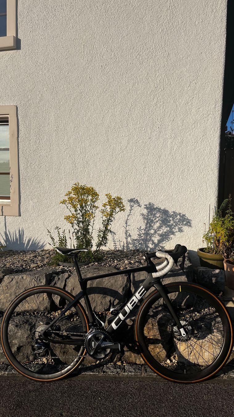 Cube Velos: Cube Agree C:62 Race Carbon – Gebraucht aus Courrendlin von svendrj