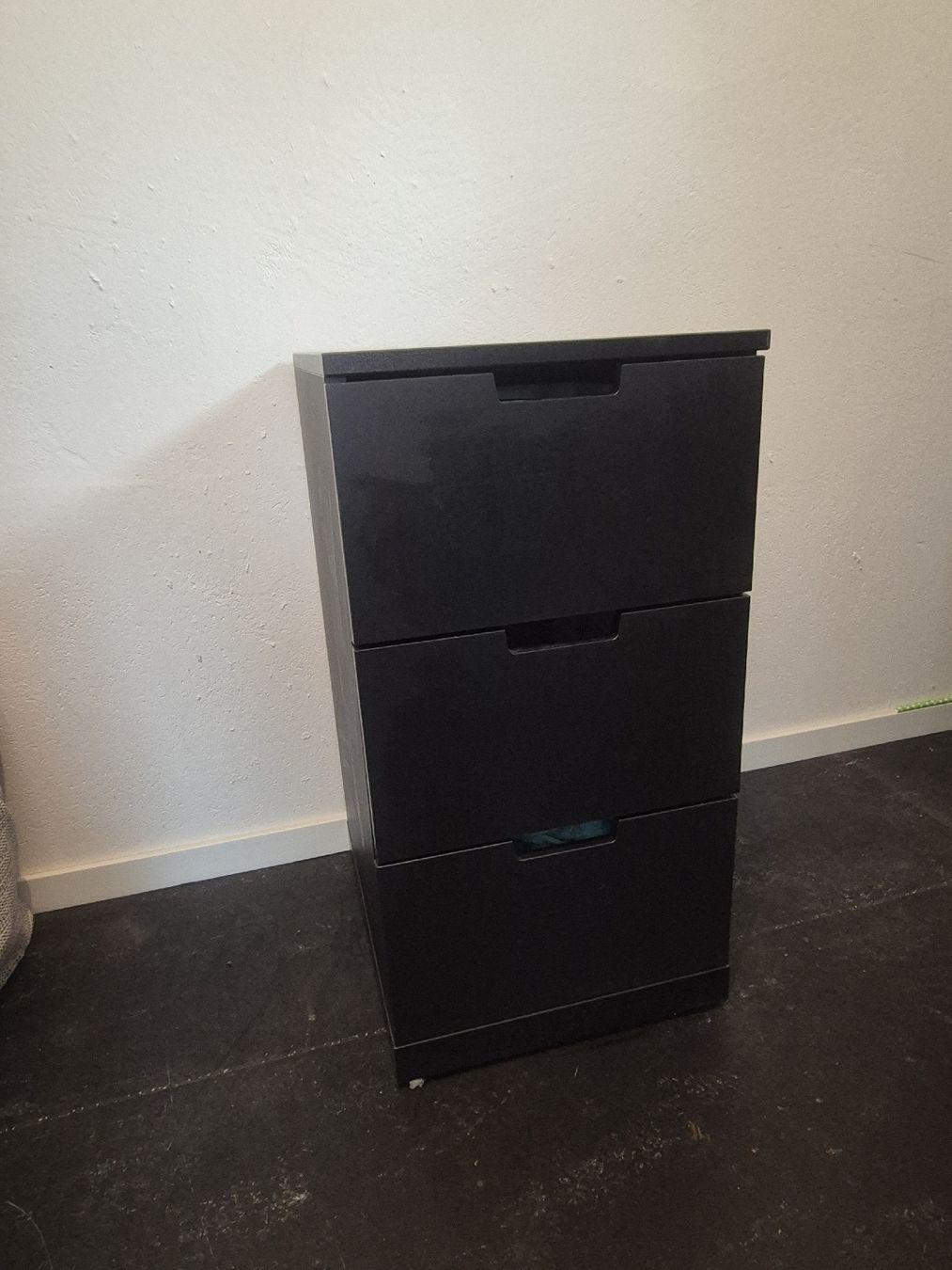Ikea Cassettiere: NORDLI Kommode mit 3 Schubladen, anthrazit, 40x76 cm - IKEA  – Usato da Baden venduto da midewe