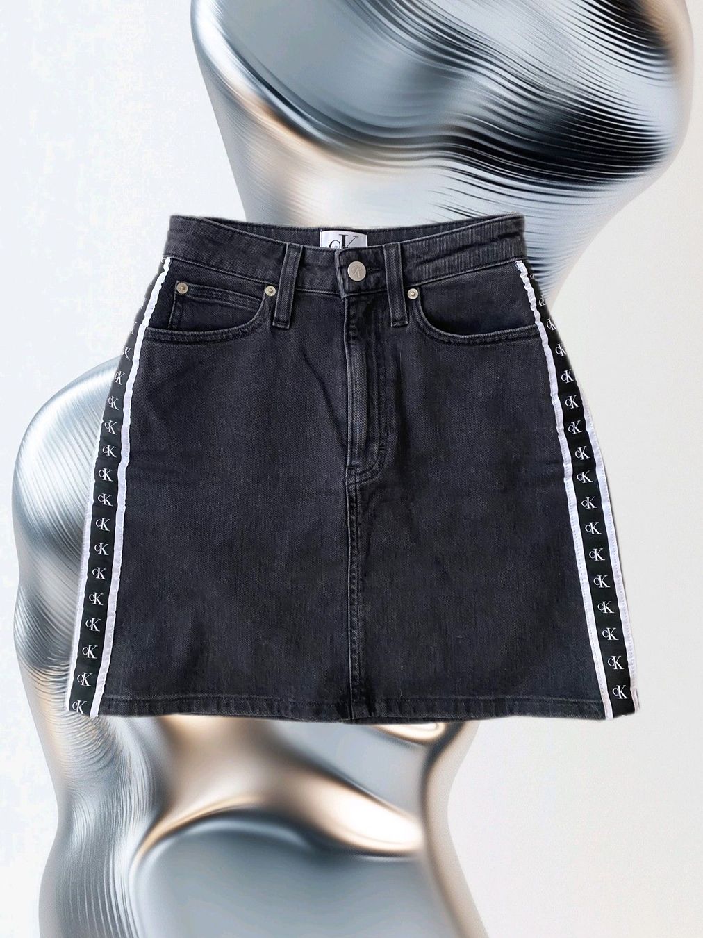 Calvin Klein Gonne: Jupe CALVIN KLEIN, W26, en jeans – Nuovo (secondo la descrizione) da Bussigny venduto da cac_q2c6
