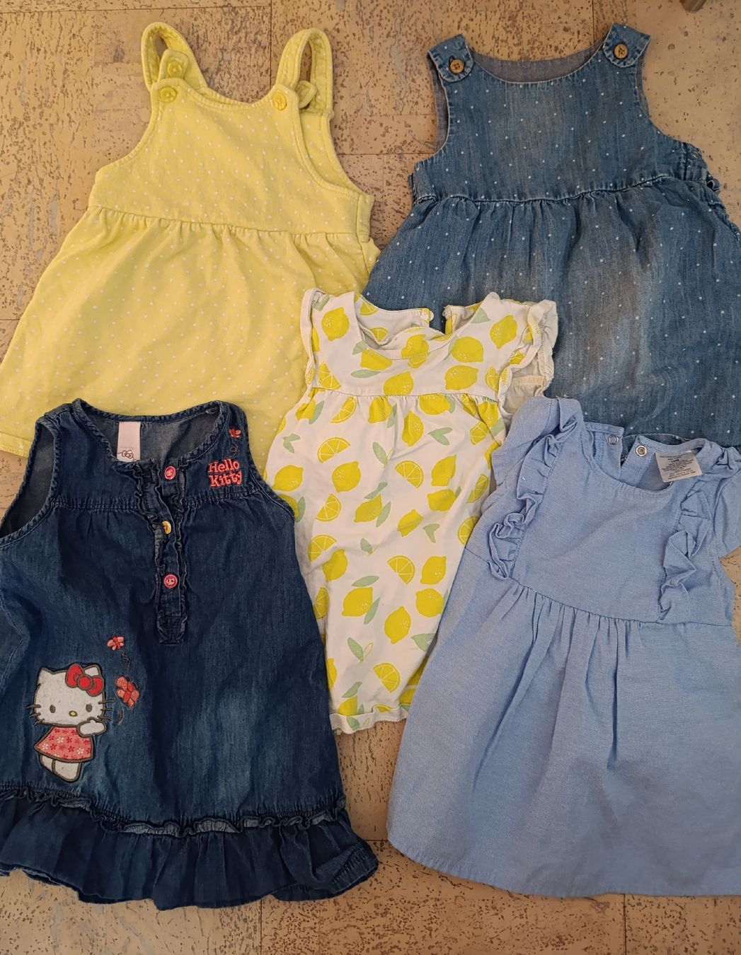 Lotti & Set di vestiti: Sommer-Kleider Mädchen 86 / 92 – Usato da Heimberg venduto da the_dealer88