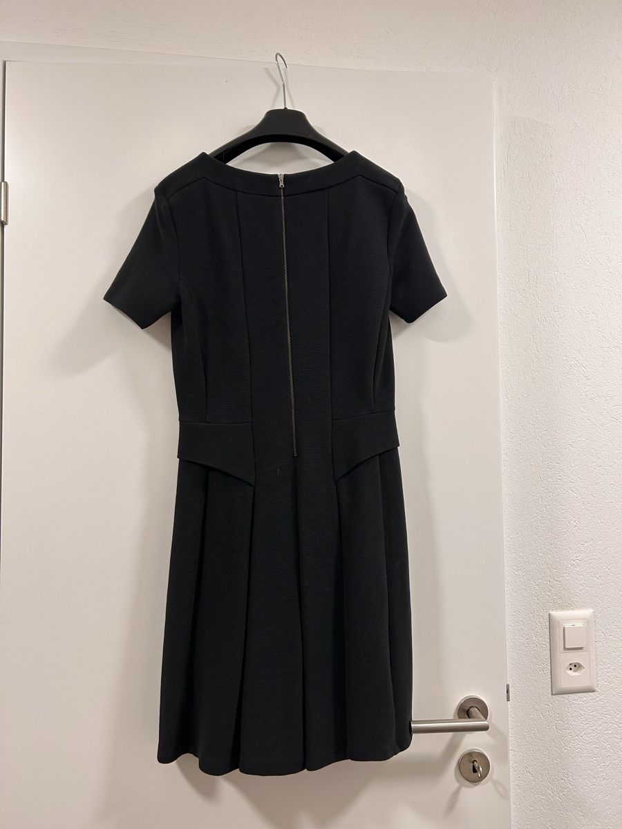 Vestiti: Elegant Black Max&Co. Dress - – Nuovo (secondo la descrizione) da Meierskappel venduto da yqy_b5bm 1