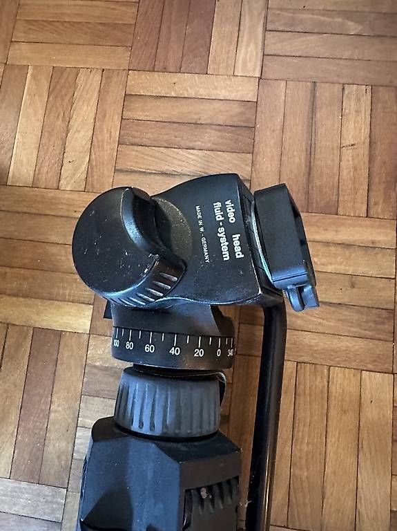 Camcorder: Videografieset Sony DCR-VX1000E – Gebraucht aus Aarau von sole-soleil 3