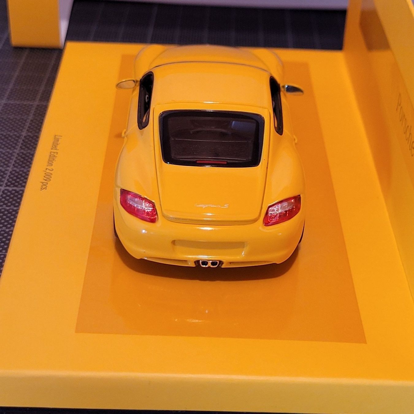 Porsche Modellini d'auto: Porsche Cayman S (987) – Nuovo e nell'imballaggio originale da Chézard-St-Martin venduto da AlPat-Collections 2