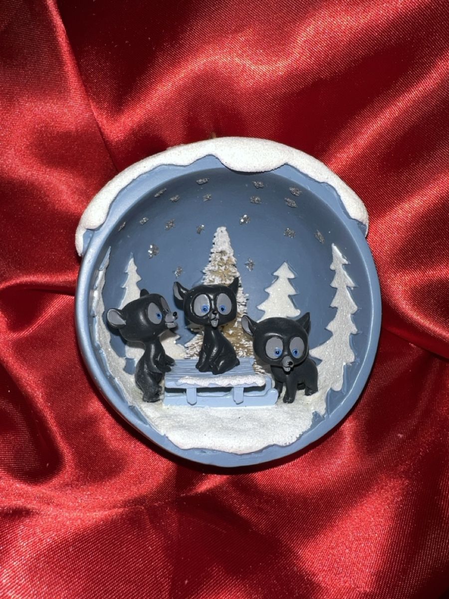 Disney Alle Dekorationen: Merida Weihnachtskugel Disney – Gebraucht aus Allschwil von Collector.Shop.Swizz