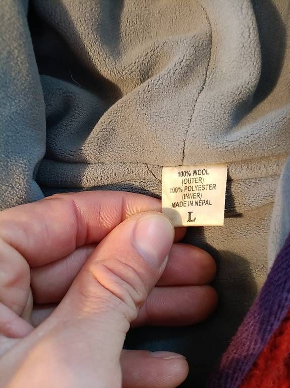 Giacche: Wolljacke Grösse L – Usato da Beckenried venduto da gletscherfloh02 1