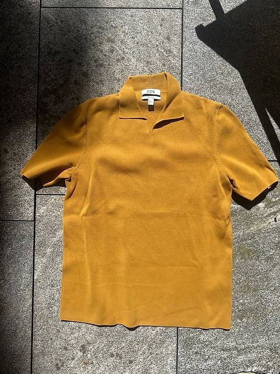 Magliette Polo: Guess Shirt (M) – Usato da Zürich venduto da adr_n2f6