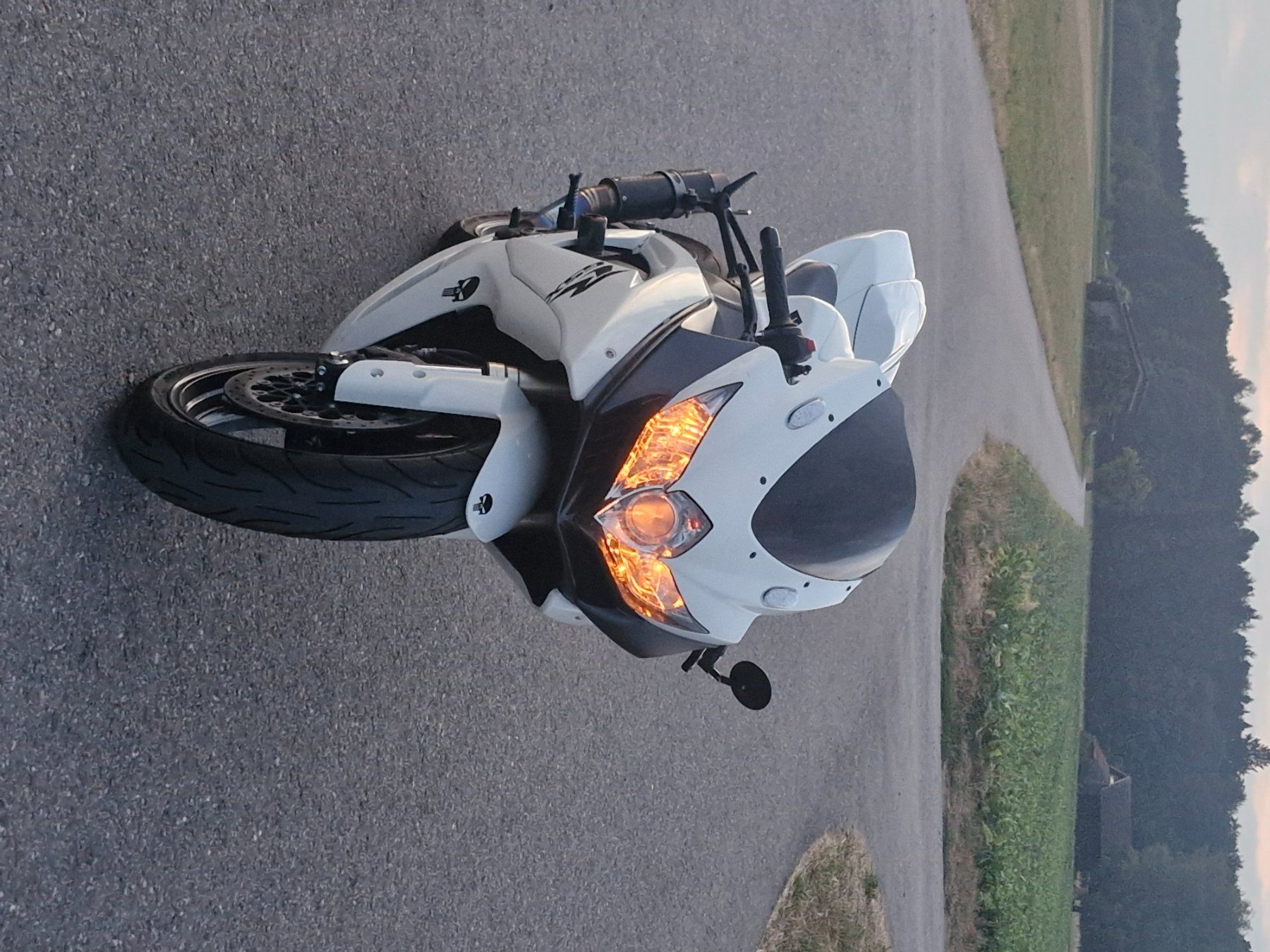 Suzuki Strada: Suzuki GSX-R 600 K9 – Usato da Reinach BL venduto da sch_r8cb