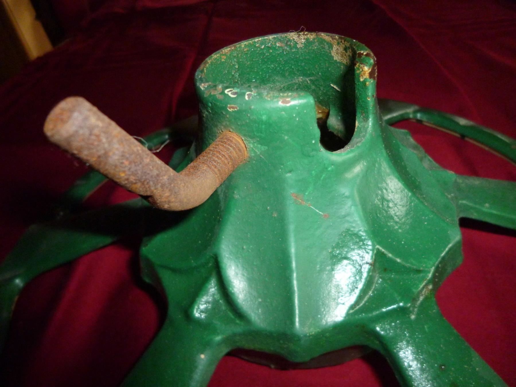 Christbaumständer: Christbaumständer Weihnachtsbaumständer Gusswerke Guss Eis – Gebraucht aus Luzern von Weihnachtsschmuck 4