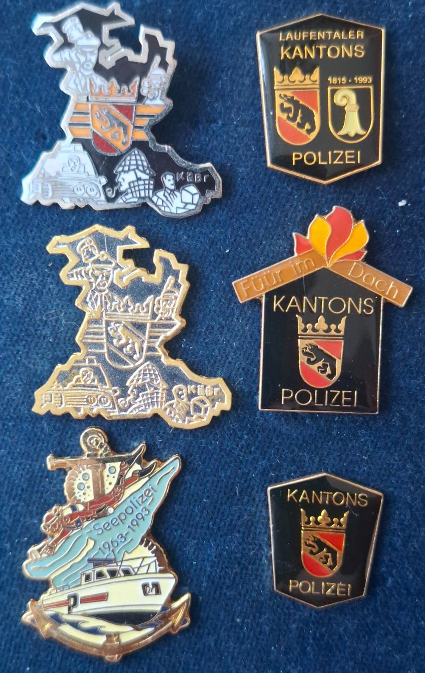 Plaketten & Abzeichen: 12 Pins Kantonspolizei Bern – Gebraucht aus Grenchen von Schlussliecht 1