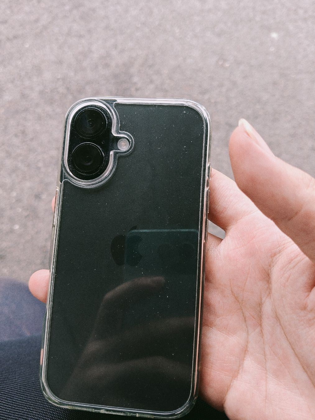 Apple Telefoni cellulari / Smartphones: iPhone 16 128Go batterie 100% – Usato da La Chaux-de-Fonds venduto da Honit.ch 1
