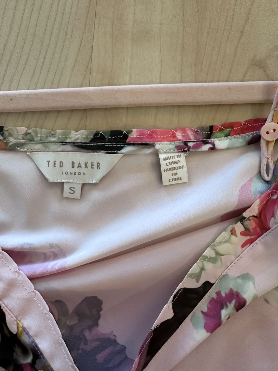 Top: Ted Baker Träger Top Cami Blumen Rosa S – Usato da Zürich venduto da rosolli 3