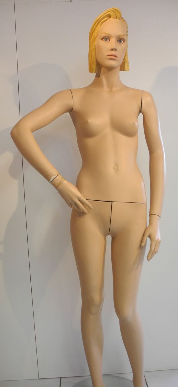 Altro in Decorazioni & Accessori: Schaufensterpuppe / Mannequin antik "Miranda" – Usato da Kottwil venduto da Crazyrolf 1
