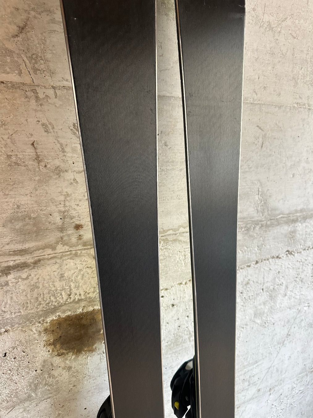 Völkl Sci: Völkl Racetiger SC Ski 150CM – Usato da Emmenbrücke venduto da karkarkar 4