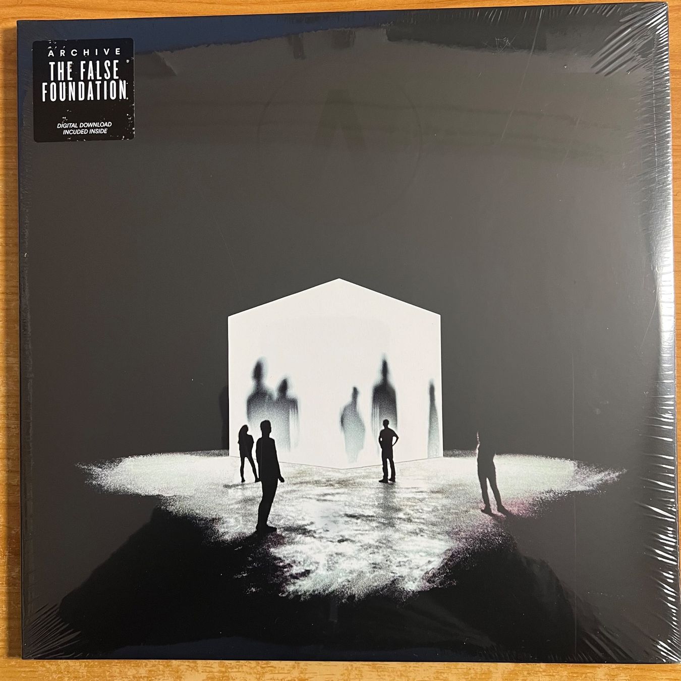 Dischi in vinile: Archive - The False Foundation / 2 LP - 1. EU-Press. 2016 – Nuovo e nell'imballaggio originale da Gais venduto da soundcave57