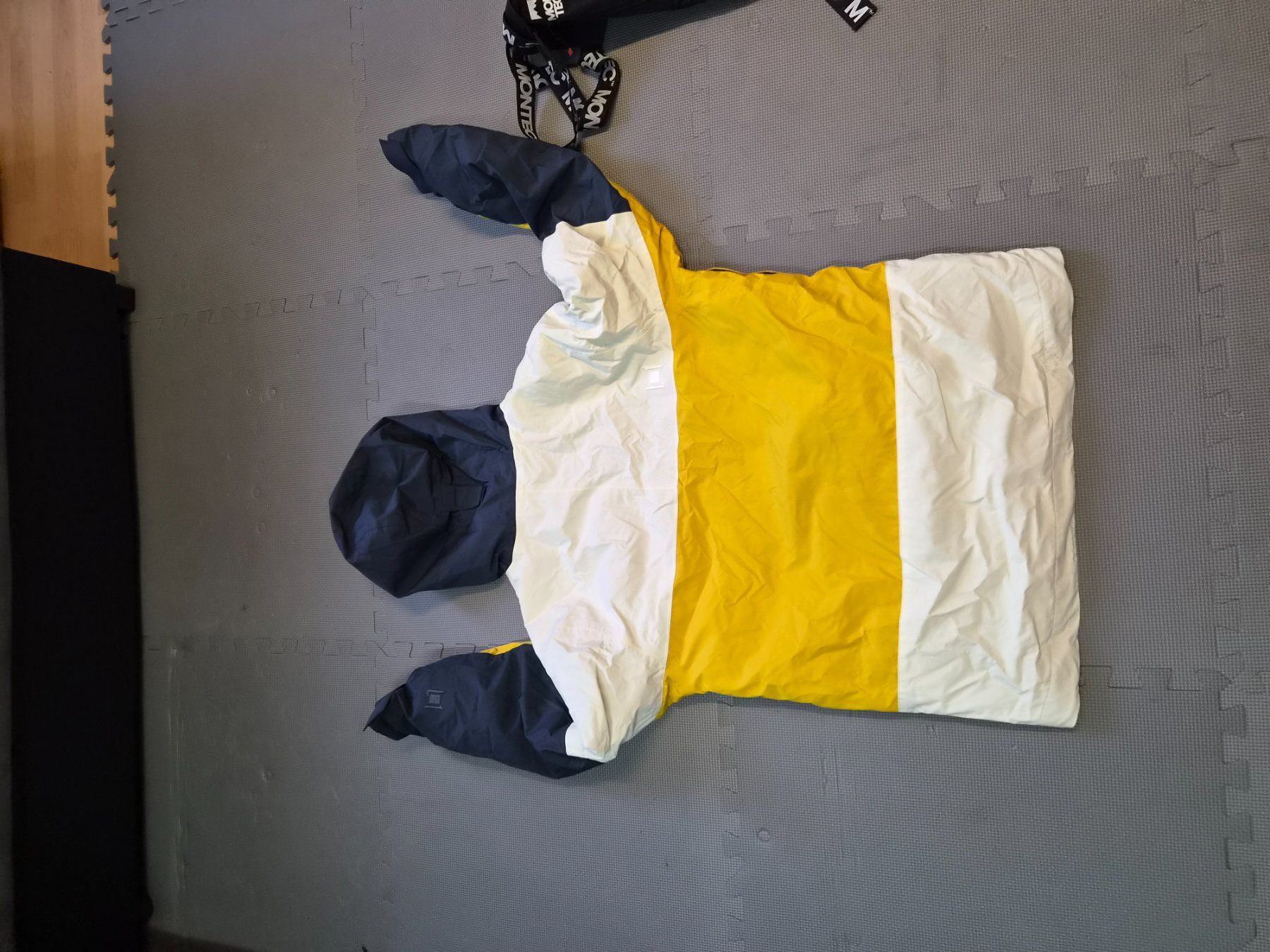 Giacche: Ski/Snowboardjacke – Usato da Zürich venduto da Siyan01 1