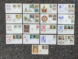 3/3 17 Briefe Ersttagsausgaben Vatikan 1970 - 77