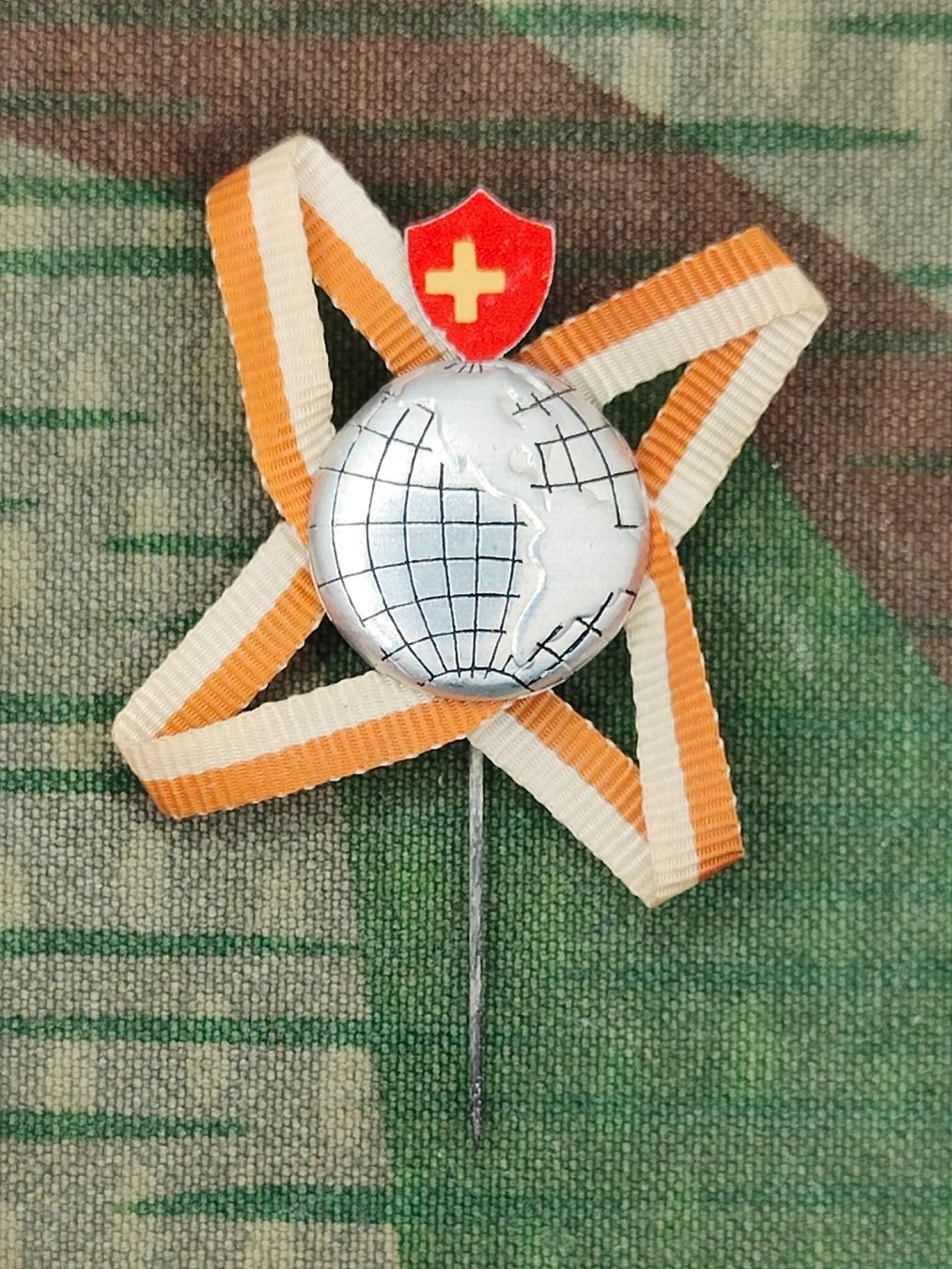Placchette & Badge: 1. August Abzeichen 1946 – Usato da Bauma venduto da SwissMilitaria