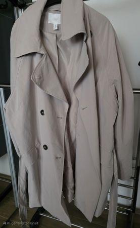 Wunderschöner Trenchcoat, beige L