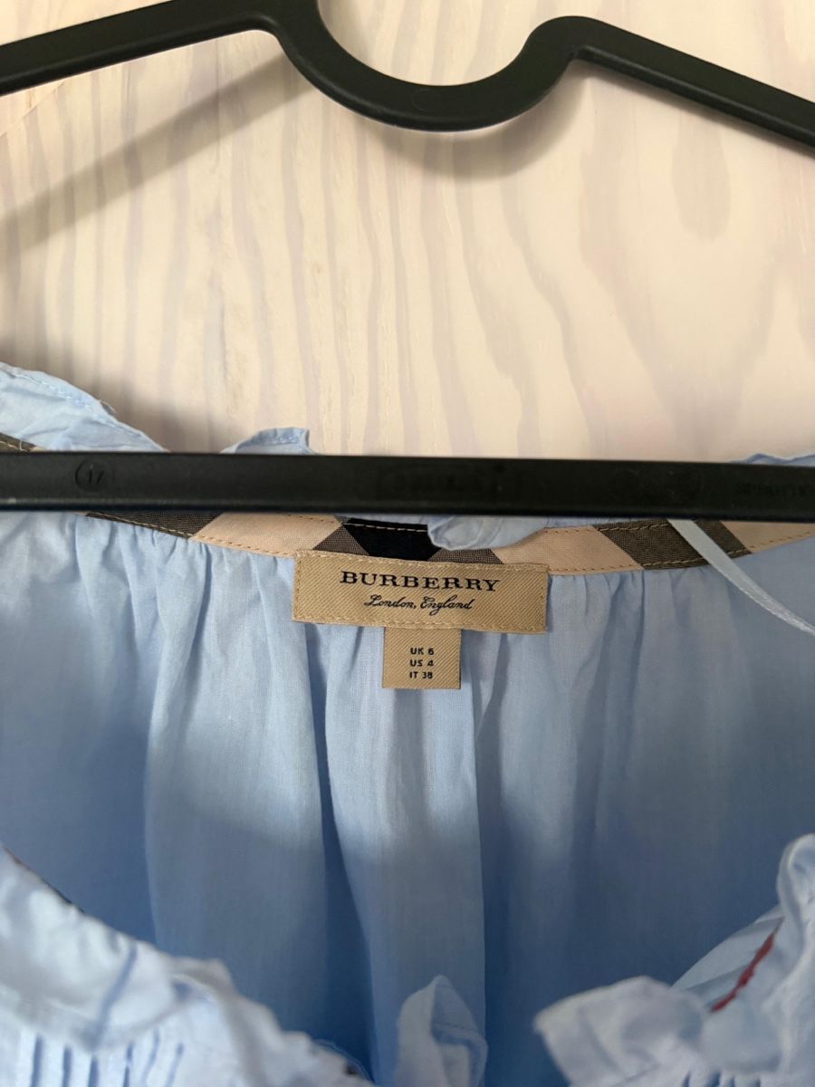 Burberry Kleider: Burberry-Kleid – Gebraucht aus Baden von lor_92zv