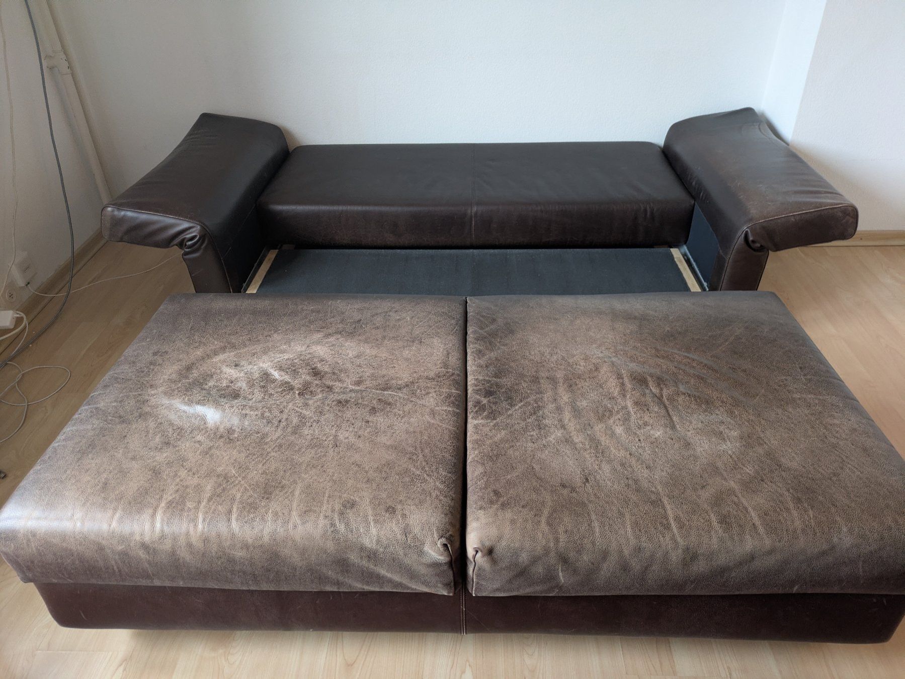 Sofas: Bettsofa leder – Gebraucht aus Zuerich von bohemund 4