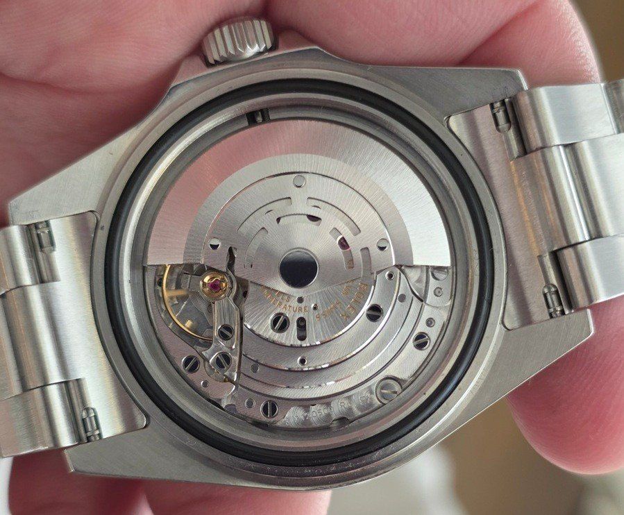 Rolex Uhren: ROLEX SUBMARINER DATE / Ref. 16610 / 2010 - Serviced – Gebraucht aus St-Légier-Chiésaz von candidog 8