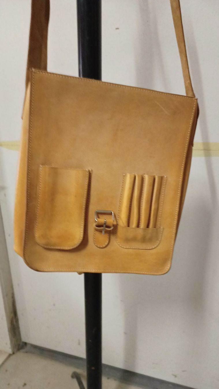 Borse: Schultertasche – Usato da St. Gallen venduto da walterk06 1