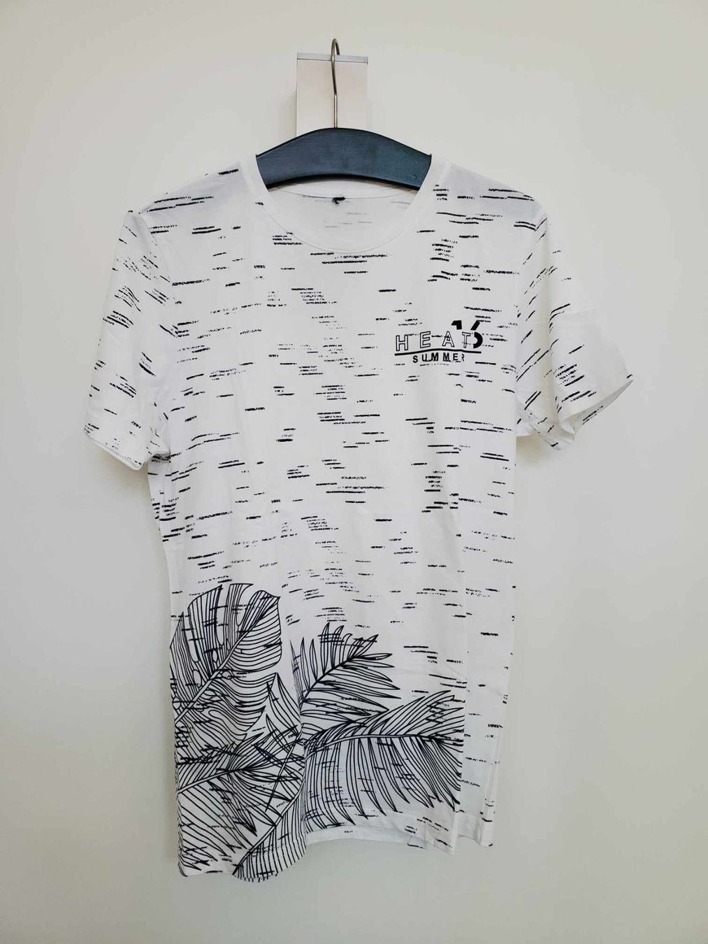 H&M T-shirt: Lot de 6 T-shirts – Usato da Chancy venduto da Sooeg_01