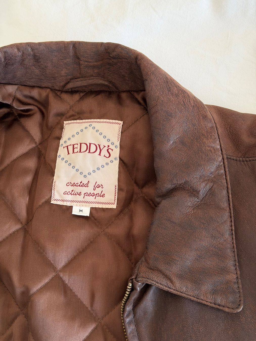 Parajumpers Jacken: Lederjacke braun M-L 50 – Gebraucht aus Wil SG von WilSG9500 5