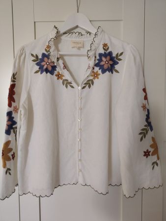 Schöne Leinenbluse von Sézanne