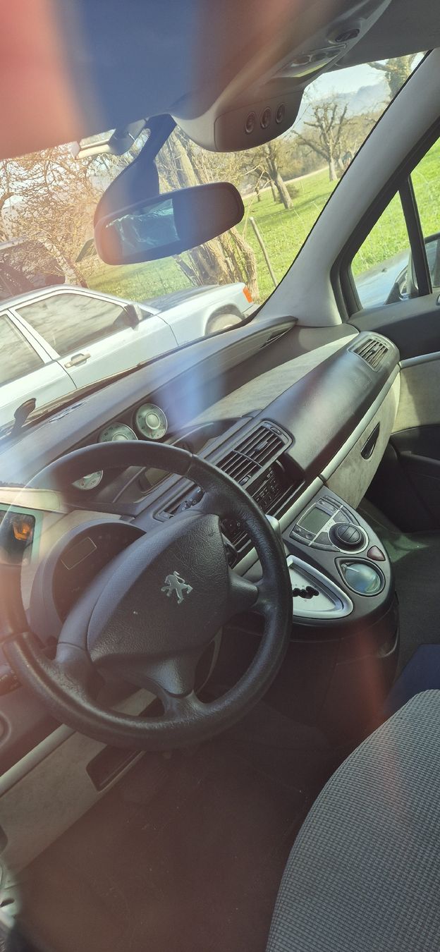 Peugeot Automobili: peugeot 807 – Usato da Scheuren venduto da ycl_6csl 2