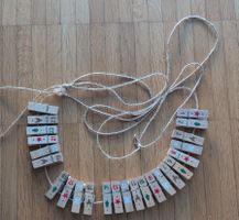 Adventskalender Klammern Holz mit Schnur 